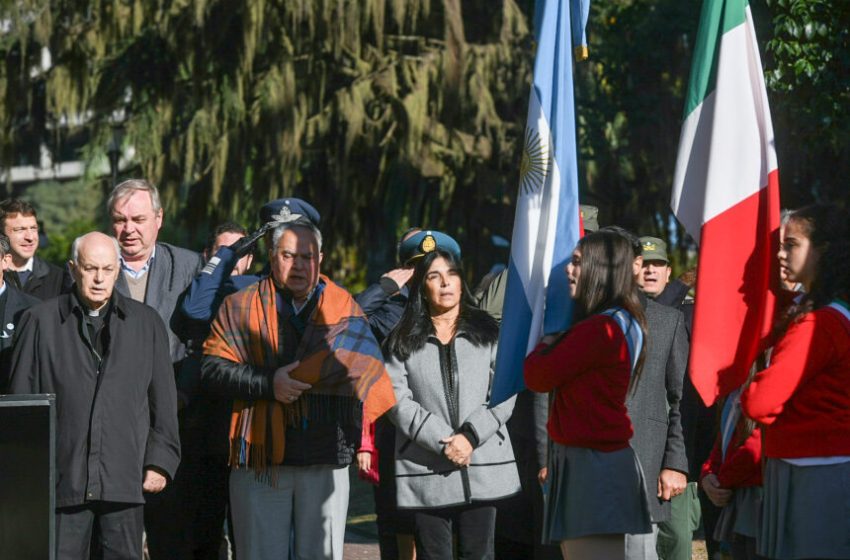  Aluani acompañó el festejo por el Aniversario de la República de Italia