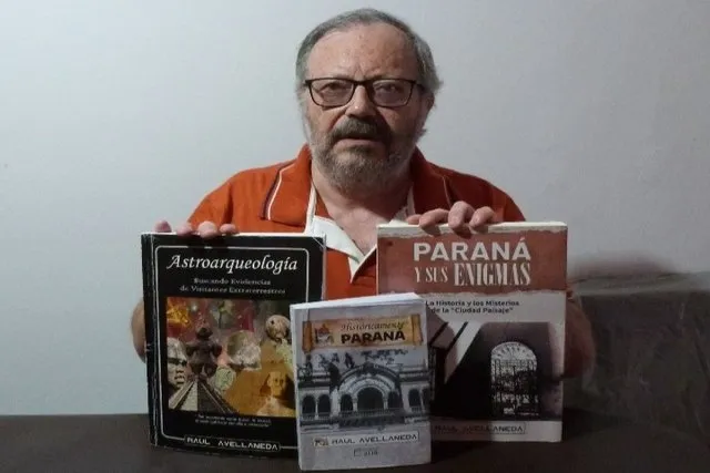  Raúl Avellaneda y sus relatos sobre Paraná dialogó con radio Diputados