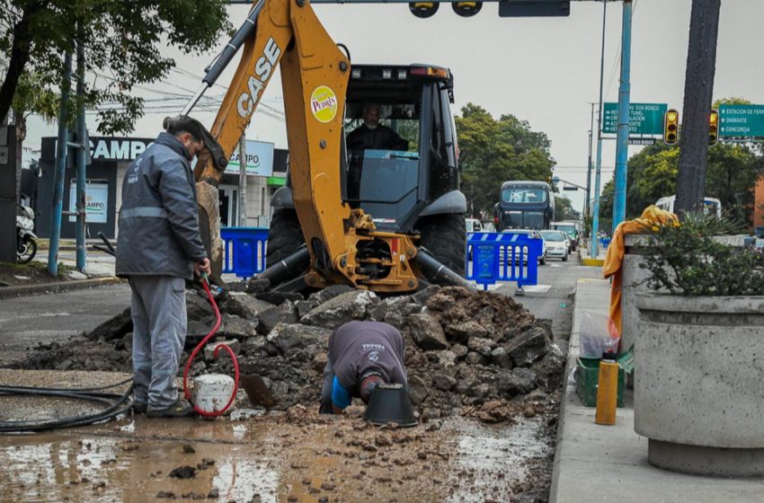  Realizan intervenciones en la red de agua potable de avenida Ramírez