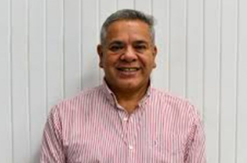  Autoconvocados marcharán exigiendo la renuncia del Director Departamental de Escuelas de Concordia