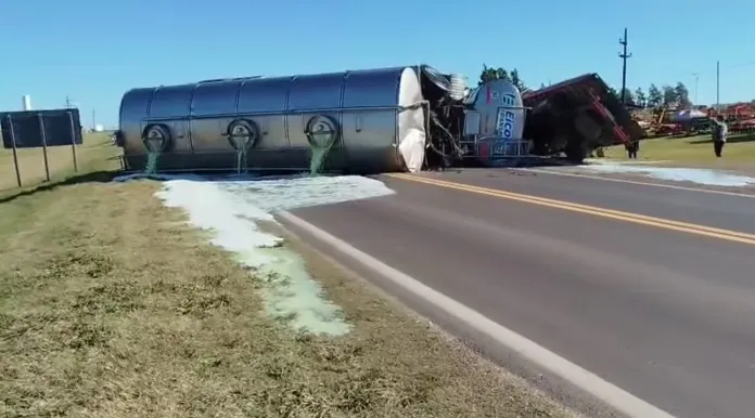  Fatalidad en Entre Ríos tras violento choque de camiones