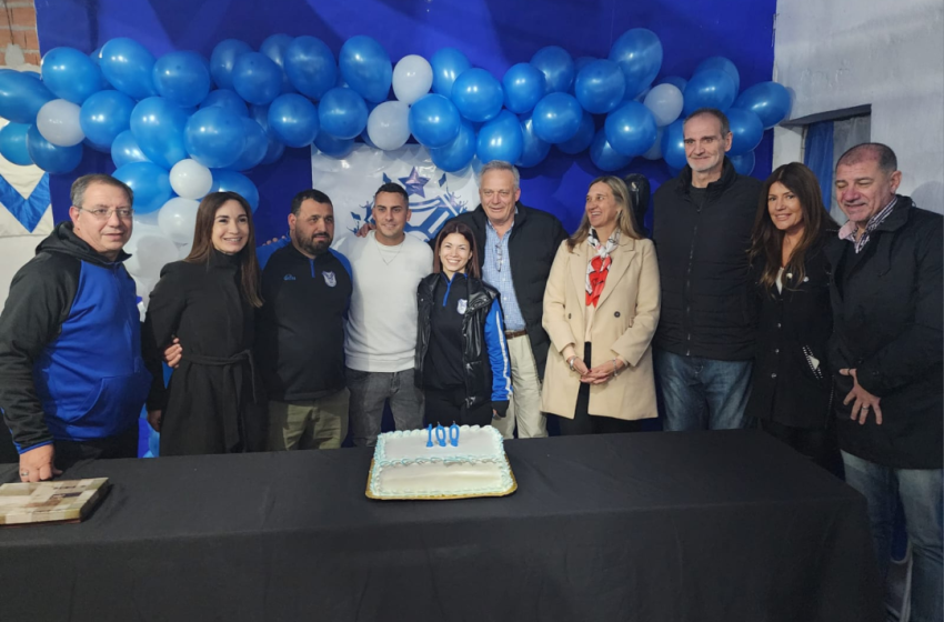  El Viale Football Club celebró sus 100 años con acompañamiento del Gobierno provincial