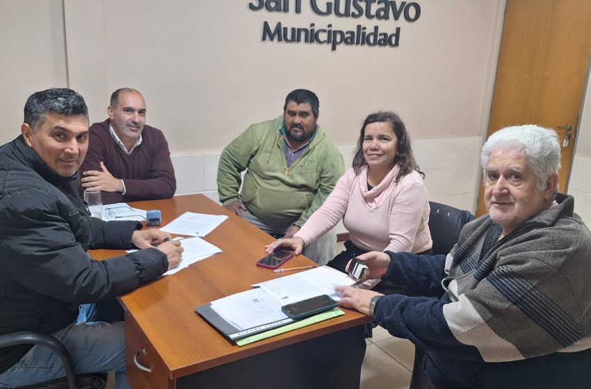  San Gustavo: Paritaria salarial encarada por el intendente Simino