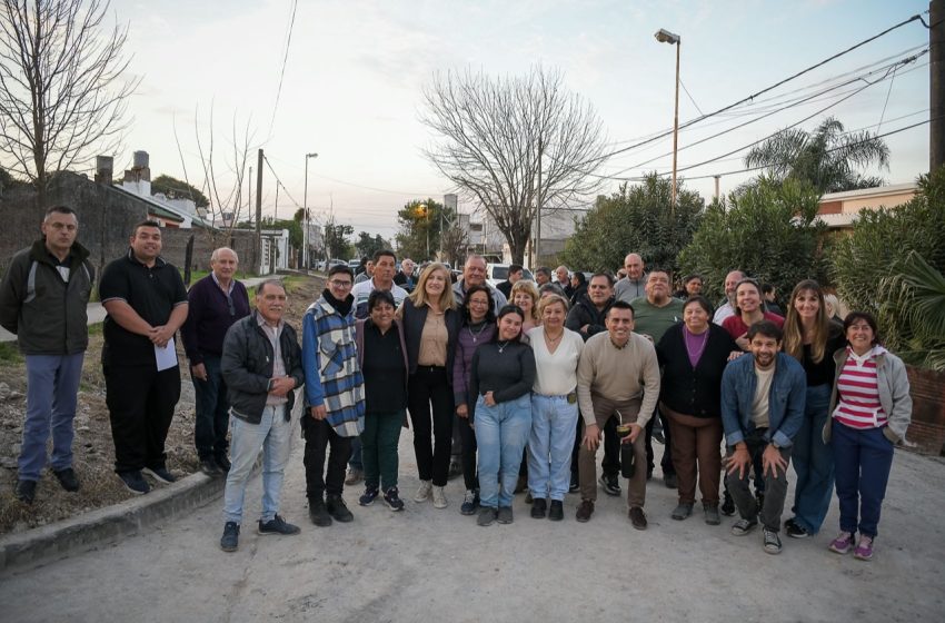  Plan “Calle a Calle”: la Municipalidad avanza con tareas de asfaltado en la vecinal López Jordan
