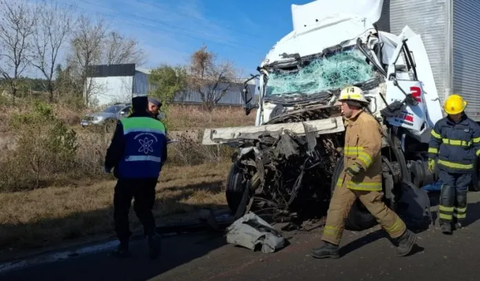  Identificaron al camionero fallecido en un siniestro vial en la autovía 14