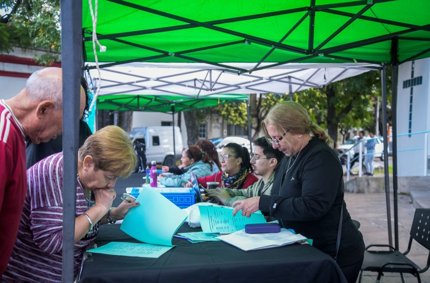  Oficinas a la Comunidad llega a la vecinal El Brete