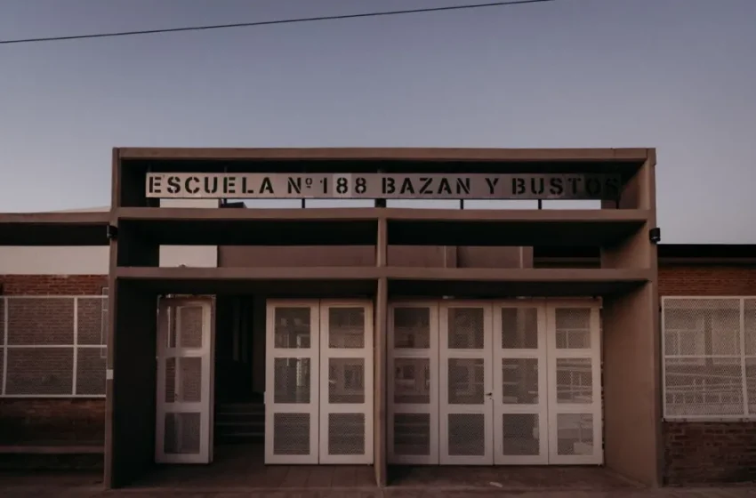  Escuela evacuada tras balacera en Paraná: “No queremos esperar a que pase una tragedia”