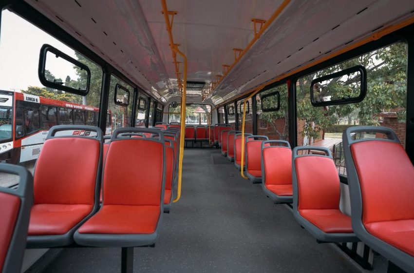  El gobierno presentó la renovada flota de colectivos para el área metropolitana de Paraná