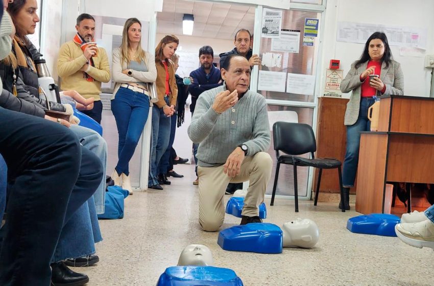  Continúan las capacitaciones en RCP al personal del Ministerio de Desarrollo Humano