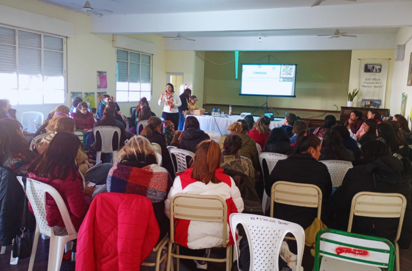  Docentes de Artes acceden a formación sobre percepción y lenguajes artísticos