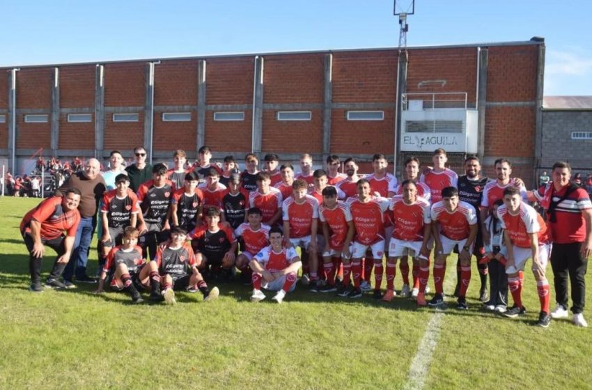  La Secretaría de Deportes estuvo presente en la reinauguración del estadio Don César Bione en Crespo