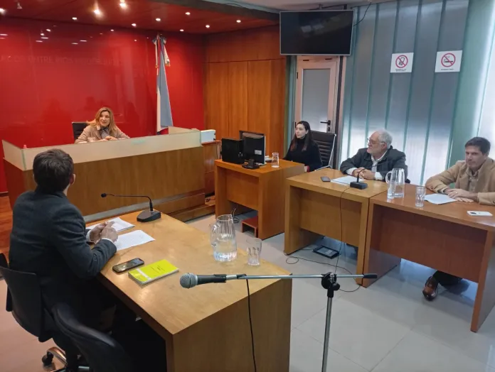  Sobreprecios en el asfalto de Seguí: Con los empresarios sobreseídos, la causa sólo apunta al poder político