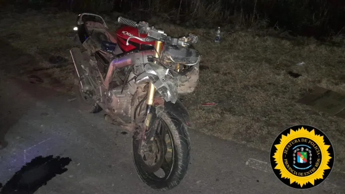  Motociclista resultó con heridas de gravedad tras chocar contra una camioneta en la ruta 12