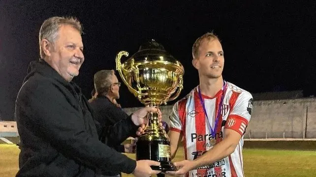  Atlético Paraná venció a Neuquén y se consagró campeón de la Liga Paranaense de Fútbol