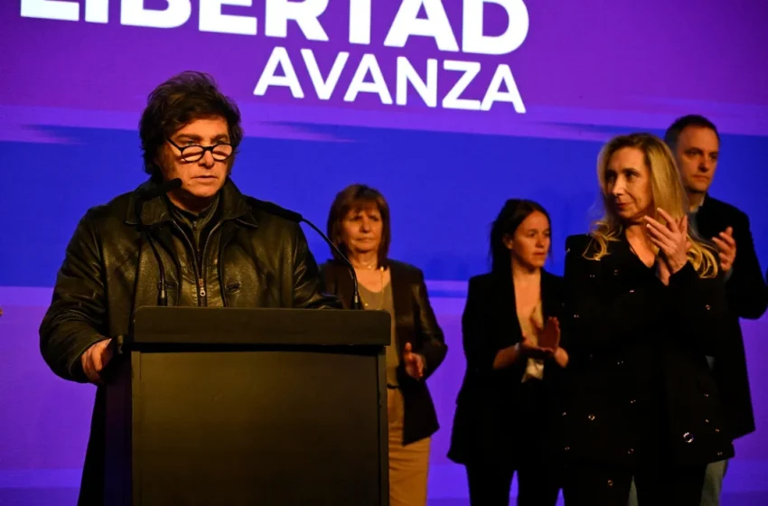  Milei crea una mesa política nacional y convoca a los gobernadores