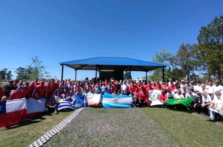  Exitoso  2º Torneo Internacional de Fútbol Senior + 50 Copa ciudad de Santa Elena