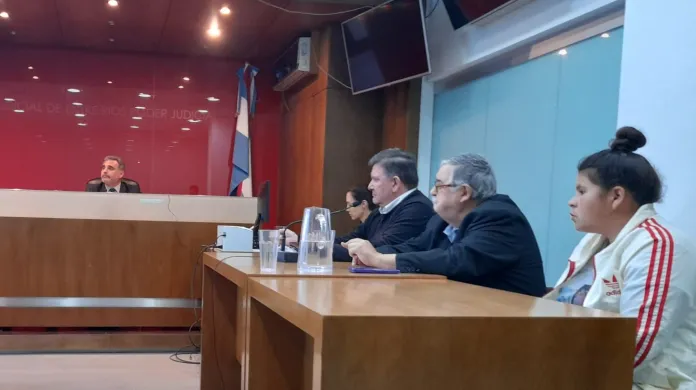  Juicio abreviado: Piden pena efectiva para acusada de instigar a una menor a cometer el asesinato de una joven en Paraná