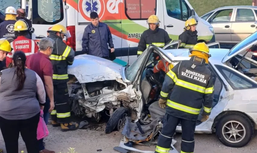  Choque frontal en Aldea Protestante dejó tres personas heridas