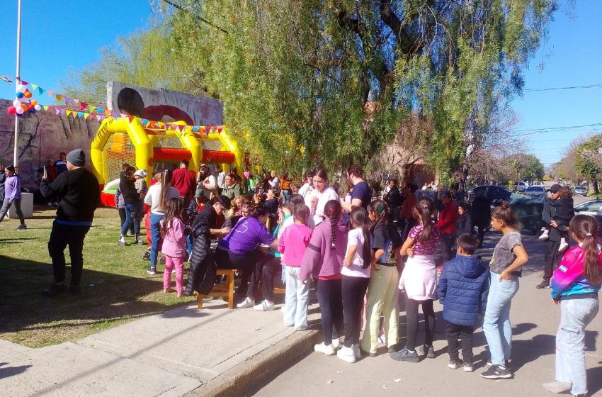  Vecinal Florida realizó el festejo del día del niño