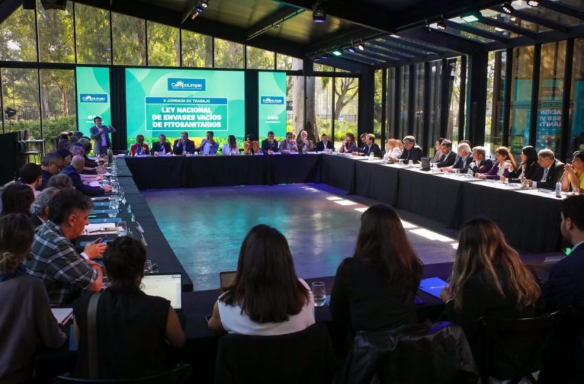  Le dan vida a una agenda federal de gestión ambiental