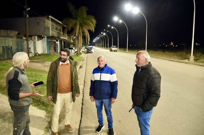  Comenzó a funcionar la nueva iluminación en Avenida Frondizi en Concepción del Uruguay