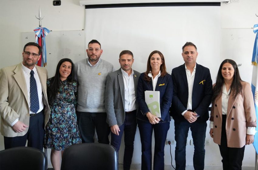  Andrea Martins es la nueva directora del Hospital Centenario de Gualeguaychú