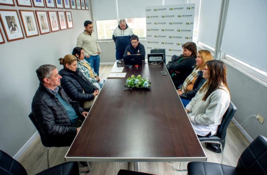  Inician el proceso para reparar espacios escolares en Colonia Walter Moss